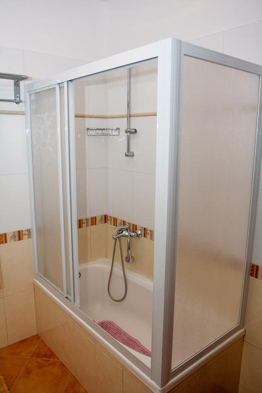 Apartments Silvia Пореч Екстериор снимка